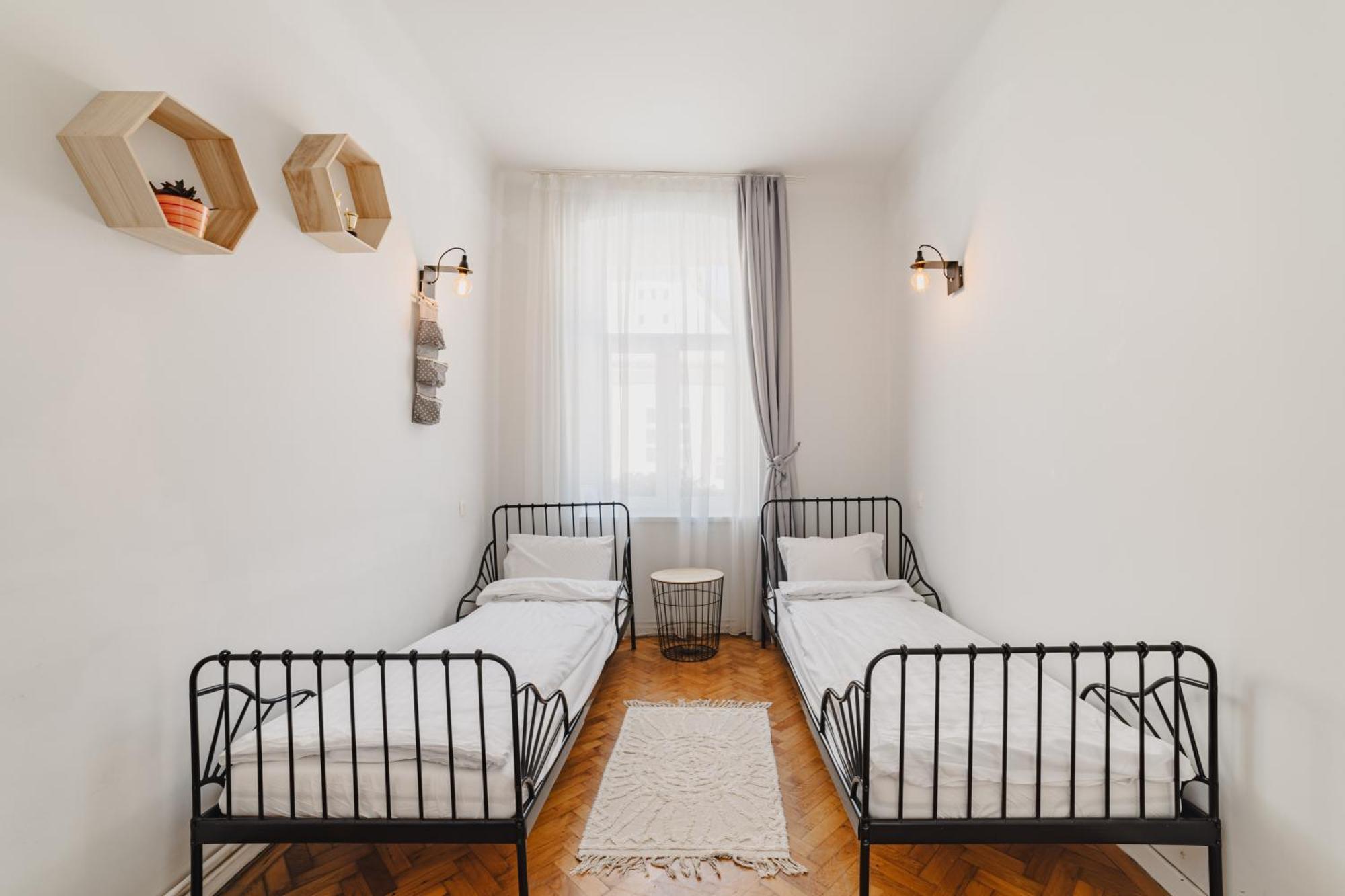 براشوف Albert Residence With Complimentary Parking المظهر الخارجي الصورة